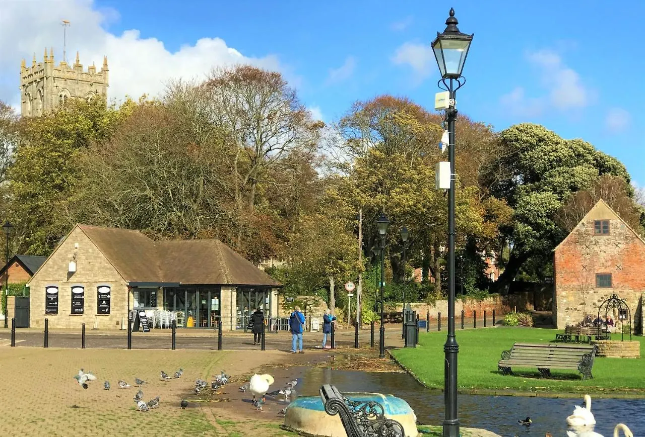 Quay Corner, 5 Bed House, Christchurch  0*, Christchurch (Dorset) United Kingdom