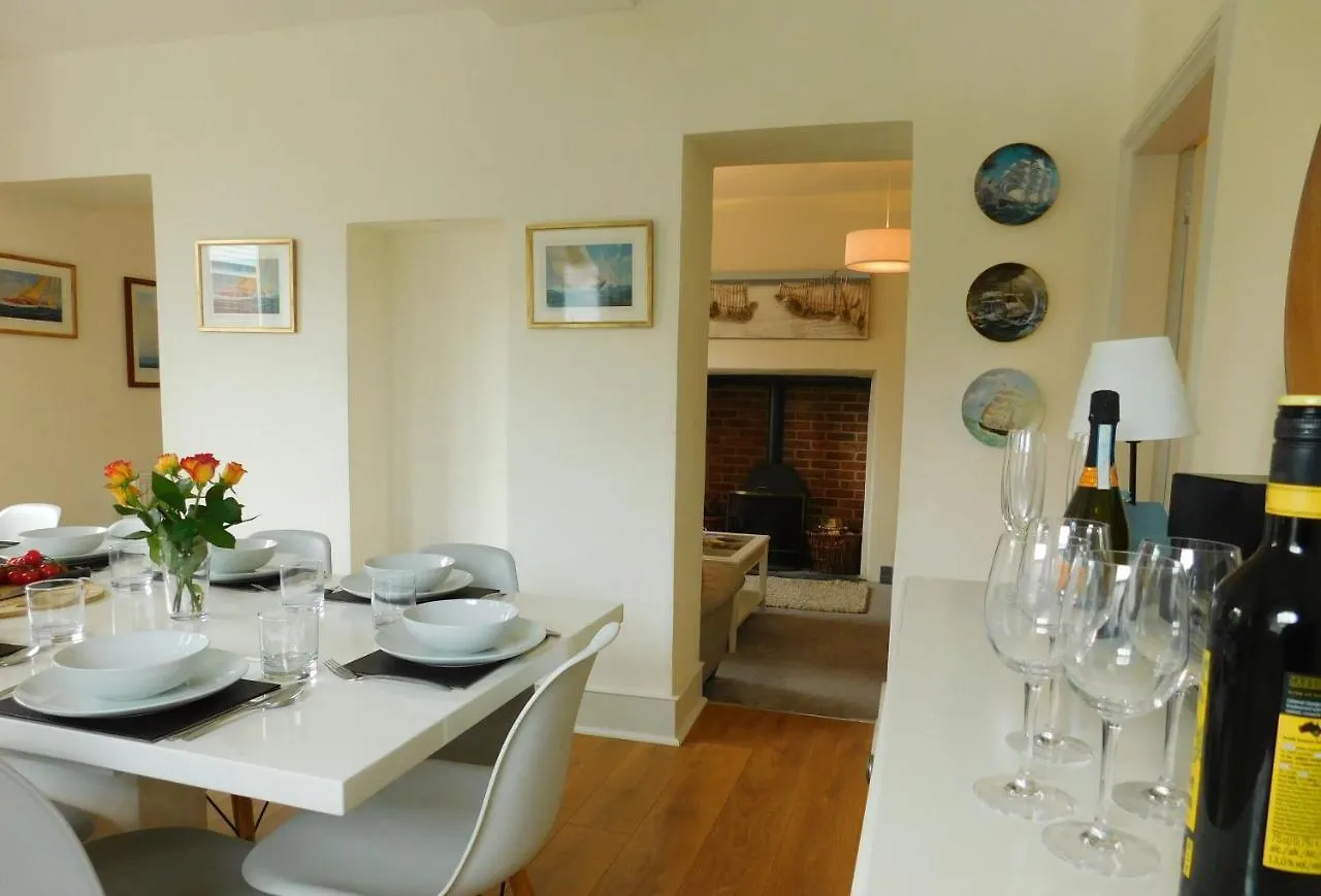 Holiday home Quay Corner, 5 Bed House, Christchurch