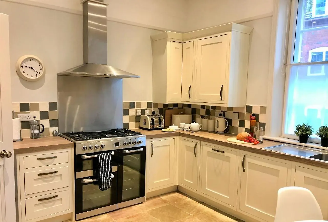 Holiday home Quay Corner, 5 Bed House, Christchurch