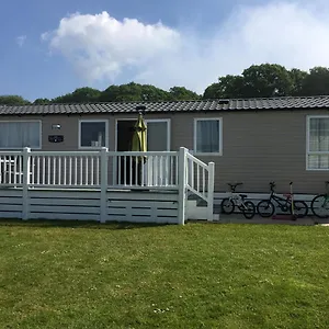 3 Bed Luxury Mobile Hoburne Park Christchurch Holiday home
